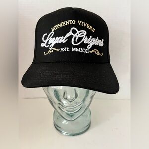 Loyal Origins Crusade Premium Snapback black hat Men's VGUC